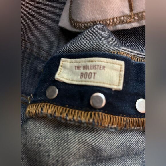 Two pairs of EUC men’s jeans size 36x32 vintage and Holister - Picture 2 of 11